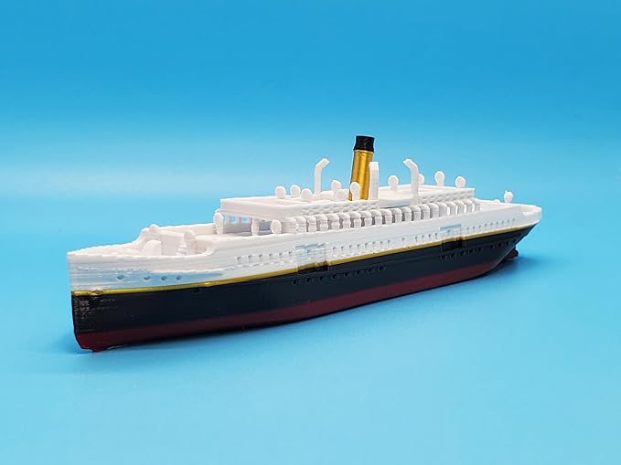 12" Prebuilt Display Model Ship (SS Nomadic 6" length model)