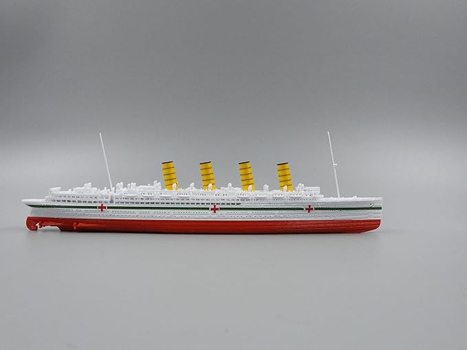 12" Prebuilt Display Model Ship (HMHS Mauretania 1ft length Model)