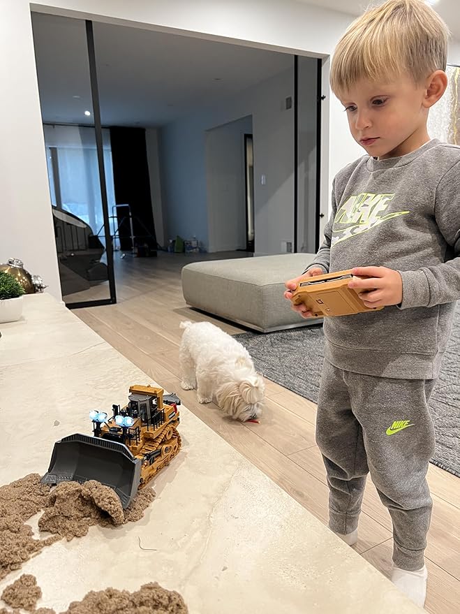 9-Channel Metal RC Bulldozer - Realistic Remote Control Kids Construction Play Toys with Lights and Sound, Track Type Tractor Toys for 3+ Boys, Perfect 2025 Kids Birthday Gift for Ages 3-12+