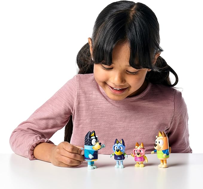 Bluey Figure 4-Pack, Family Beach Day 2.5-3 Inch, Bingo, Bandit and Chilli Character Figures with Accessories