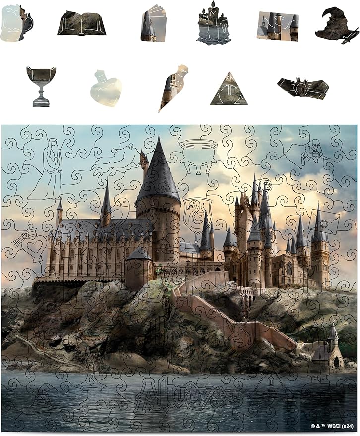 CRAFTHUB Harry Potter Puzzle - Hogwarts Castle - A3 Size - Wooden Jigsaw Puzzles for Adults - 158 Unique Shaped Pieces - Officially Licensed Merchandise - 10.8" x 12.5"