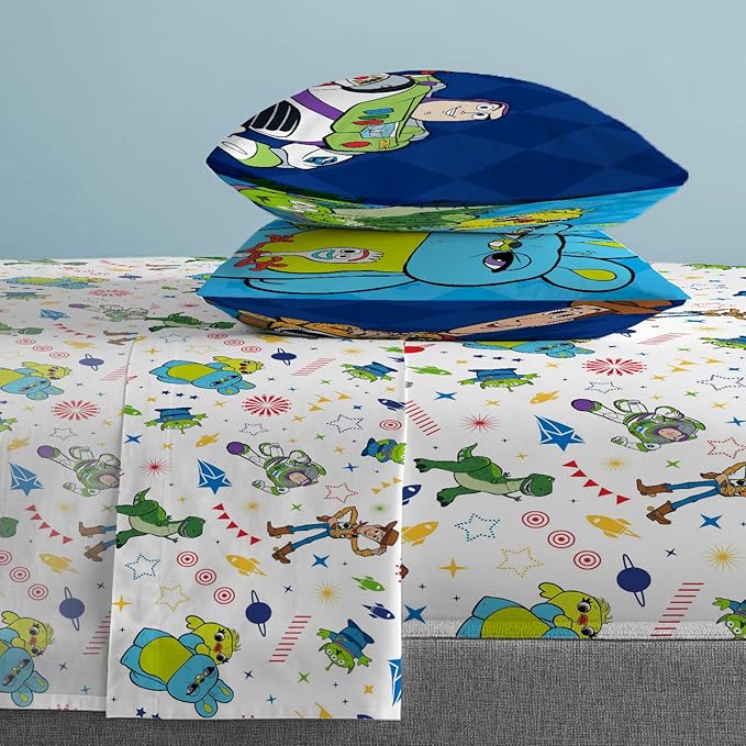 Jay Franco Disney Toy Story Buzz & Woody 5 Piece Full Bed Set - Includes Reversible Comforter & Sheet Set - Super Soft Fade Resistant Microfiber - (Official Disney Product)