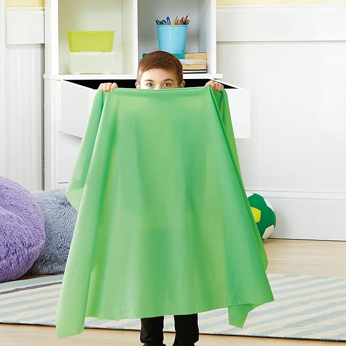 VTech KidiZoom Creator Cam, High-Definition Kids' Camera for Photos and Videos, Included Green Screen, Flip-Out Selfie Camera, Selfie Stick/Tripod, Auto Timer, Kids Ages 5 and up