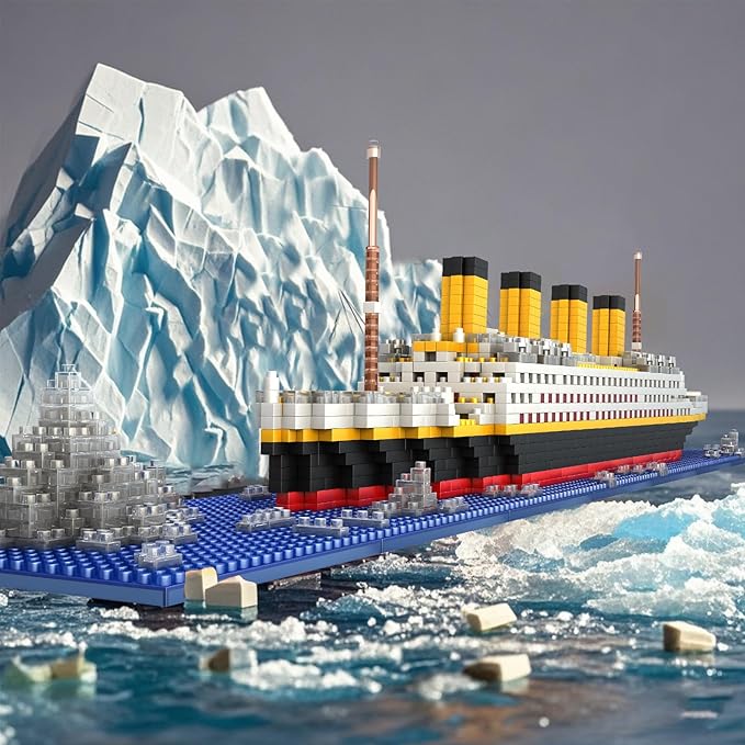 Titanic Model Micro Mini Blocks Set, 1860pcs 3D Titanic Ship Model, DIY Brick Ideal Gift for Adults and Kids