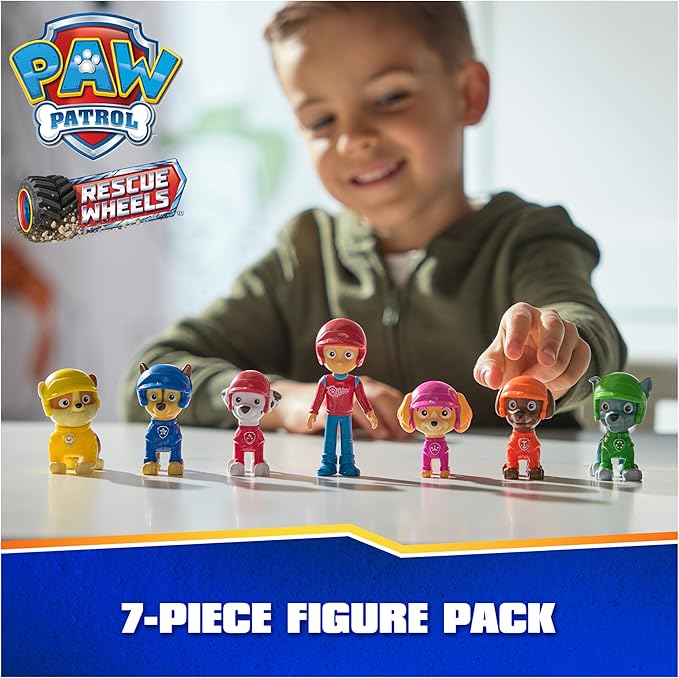 Paw Patrol: Rescue Wheels, Toy Figures Gift Pack, with 7 Collectible Action Figures, Kids Toys for Boys and Girls Ages 3 and up