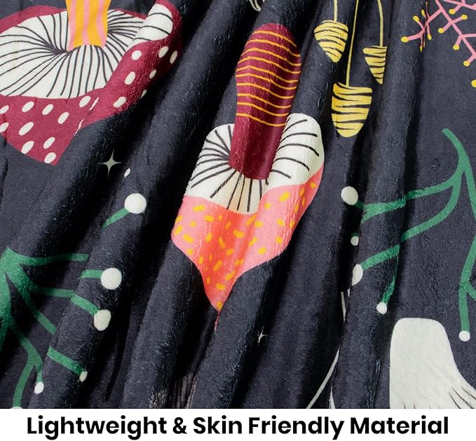 Mushroom Blanket Soft Flannel Fleece Lightweight Mushrooms Throw Blanket for Kids Boys Girls All Season Plant Blankets for Sofa Couch Bed Decorative Mushroom Blanket Gifts 60"x50"