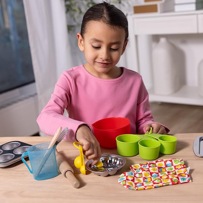Melissa & Doug Baking Play Set (20 pcs) - Play Kitchen Accessories