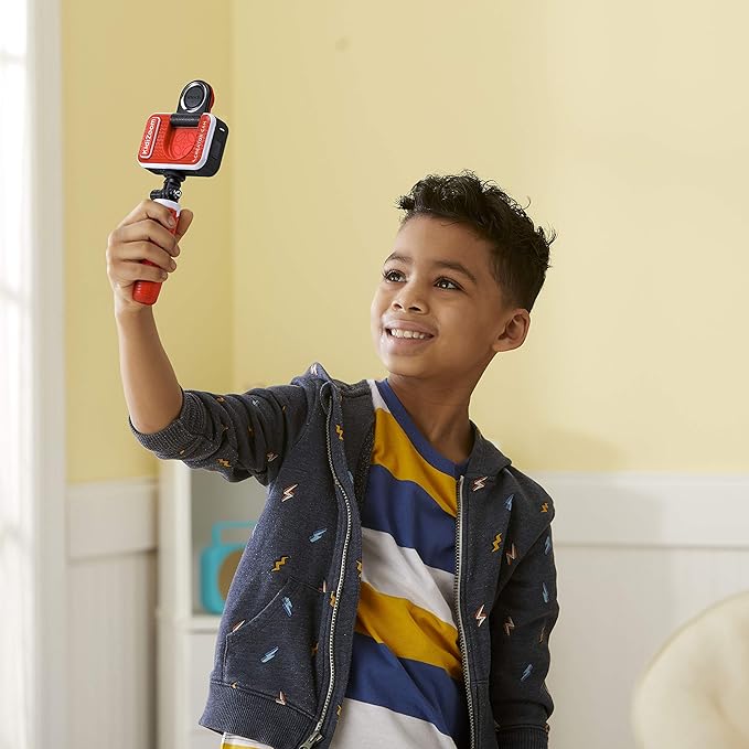 VTech KidiZoom Creator Cam, High-Definition Kids' Camera for Photos and Videos, Included Green Screen, Flip-Out Selfie Camera, Selfie Stick/Tripod, Auto Timer, Kids Ages 5 and up