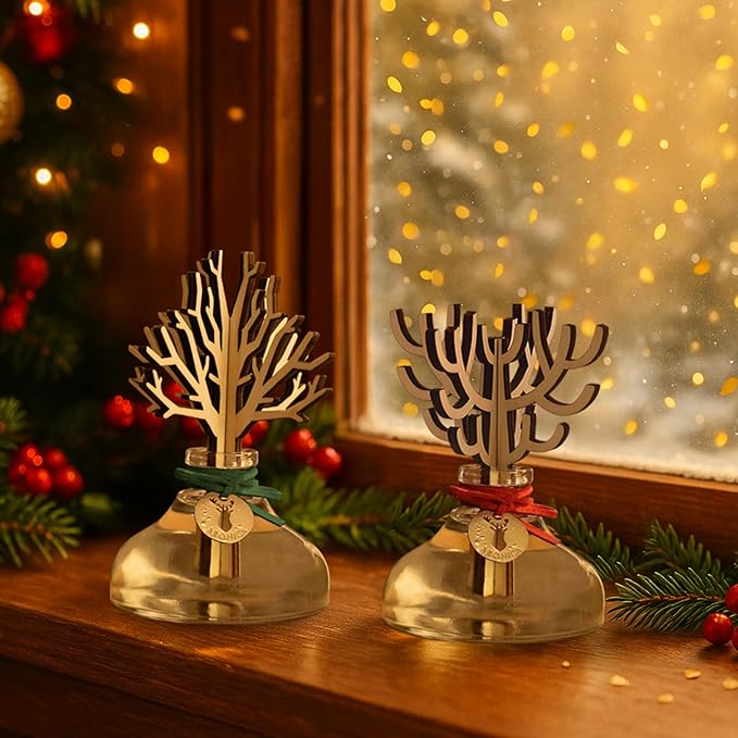 Aronica Christmas Tree Diffuser - Hollyberry Scent, Christmas Decorations Red Reed Diffuser, Cinnamon Smell Holiday Apartment Essentials, Navidad Winter Scented Aromas Home