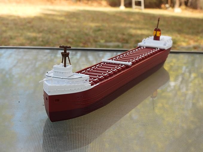 12" Prebuilt Display Model Ship (Floating SS Edmund Fitzgerald 1ft Model)