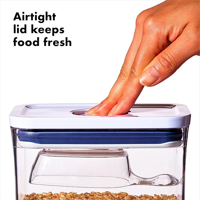 OXO Good Grips Pet POP Container – 6.0 Qt/5.7 L with Half Scoop |Ideal for up to 6.5lbs of Dog Food or 4.5lbs of Cat Food | Airtight Dog and Cat Food Storage Container | BPA Free, Clear (Pack of 4)