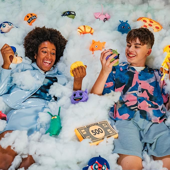 PAW Patrol Plush, Blind Box Surprise Plushies - Mighty Pups Toy, Cute Stuffed Animal - Great for Gifts & Party Favors, Aged 3+ (4-Pack)