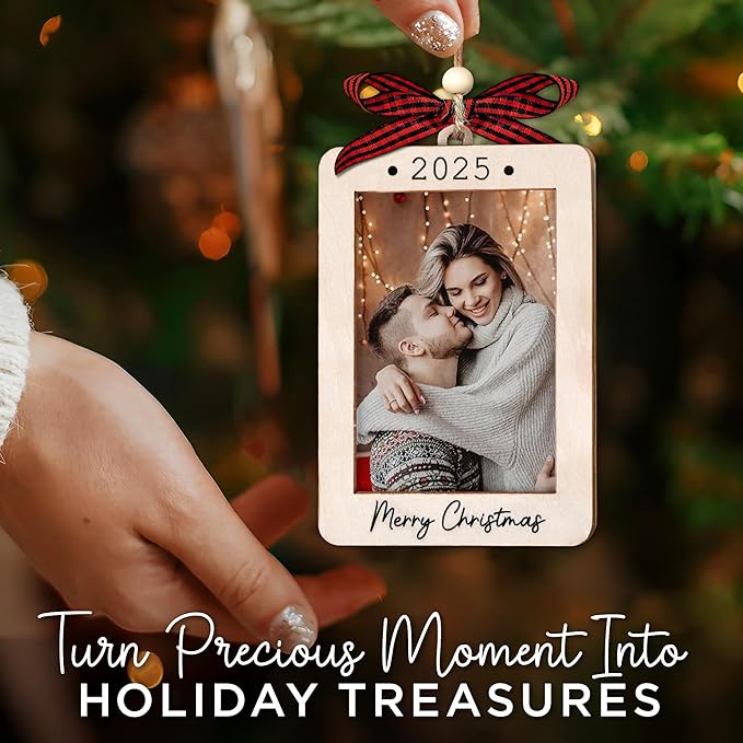 2025 Christmas Ornament Picture Frame - Couple Photo Frame Ornaments - Picture Frame Ornament For Tree - Merry Christmas Ornaments With Picture Insert - Christmas Gift For Newlywed, Engagement
