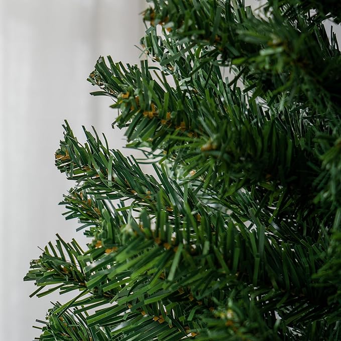 HOMCOM 7ft Pencil Christmas Tree, Unlit Artificial Christmas Tree Slim Douglas Fir Xmas Tree with Realistic Branches, Halloween Tree with 818 Tips, Green