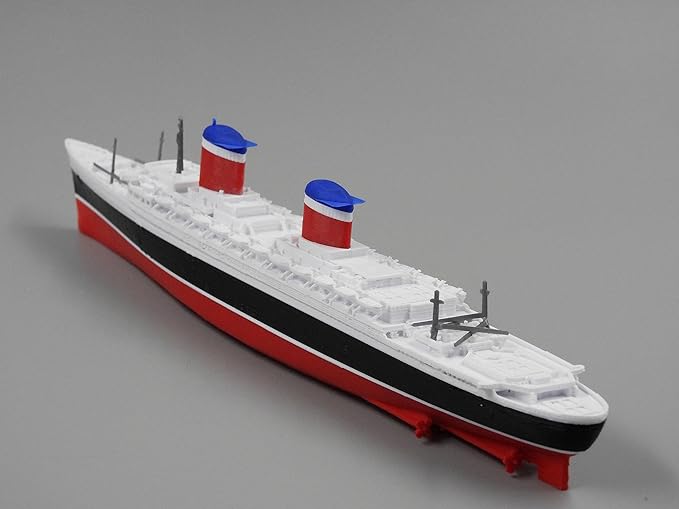 12" Prebuilt Display Model Ship (SS United States 1ft length Model)