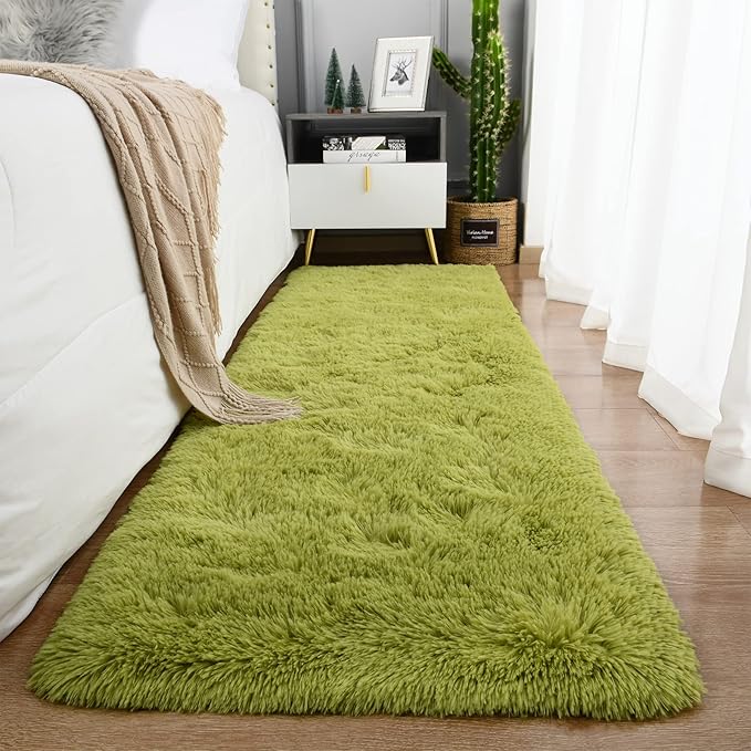 Ompaa Fluffy Runner Rugs, 2x6 Feet Grass Green, Super Soft Shaggy Carpet Fuzzy Long Fur Rug for Bedroom Living Room Dorm, Plush Kids Playroom Baby Girls Nursery Decor Mats