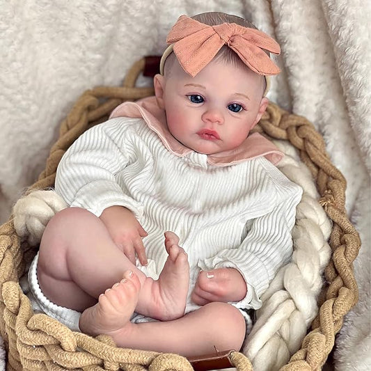 Realistic Reborn Baby Dolls-18 Inch Real Life Baby Dolls Girl Lifelike Baby Doll with Accessories for 3+ Years Old (White)