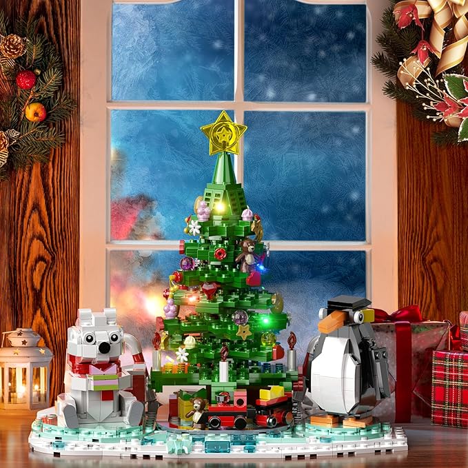 Christmas Tree - Building Toys for Kids, Boys & Girls, Ages 6+, Christmas Tree Buildings Compatible with Lego,with Polar Bear &Penguin Set, Cute Decorative Ornaments for Christmas (802 PCS)