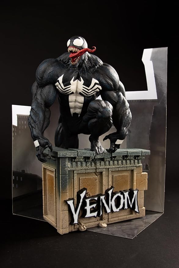 McFarlane Toys - Marvel Venom 1:6th Scale Collectible with Scene & Comic (Venom #5)