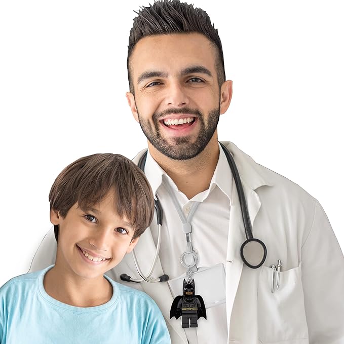 LEGO DC Super Heroes Large 3 Inch Tall Figure Keychain Light - Batman (KE92H)