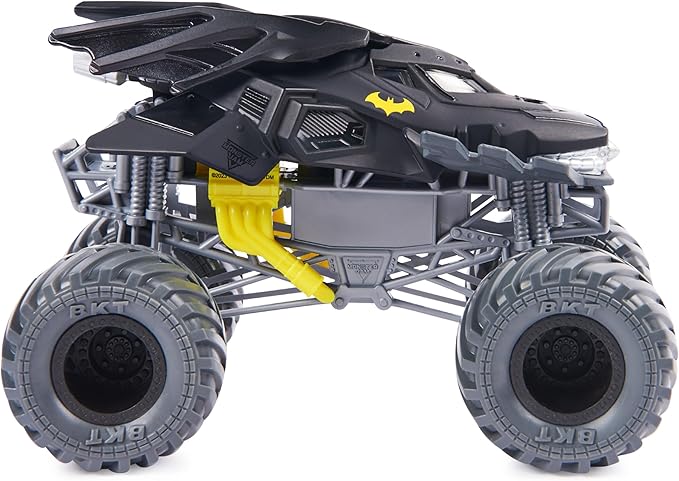 Monster Jam, Official Batman Monster Truck - Retro Batmobile Desert Edition 1:24 Scale Die-Cast Vehicle and BKT Tread Tires, Collectible for Fans & Birthday Parties Kids Toys Ages 3+