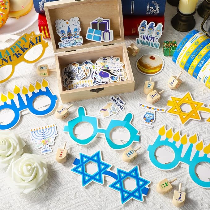 123Pcs Hanukkah Party Favors Silicone Bracelets Rubber Sets Chanukkah Wooden Gyro and Sticker Kits Hanukkah Wristbands and Paper Glasses Party Gifts for Adults Chanukkah Decorations Accessories