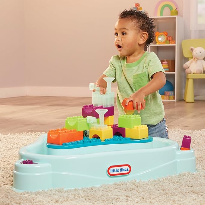 Little Tikes Build & Splash Water Table with 25 Piece Accessories - Wet/Dry Play, Indoor/Outdoor with Removeable Grow-with-Me Legs