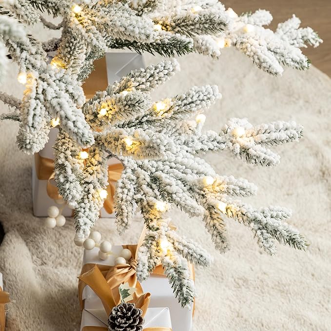 Glitzhome 6ft Flocked Christmas Tree, Pre-Lit Artificial Christmas Tree,Serene Snowscape Fir Tree with Sturdy Metal Stand, 733 PE Tips and 300 Warm White Lights for Holiday Party Home Decor