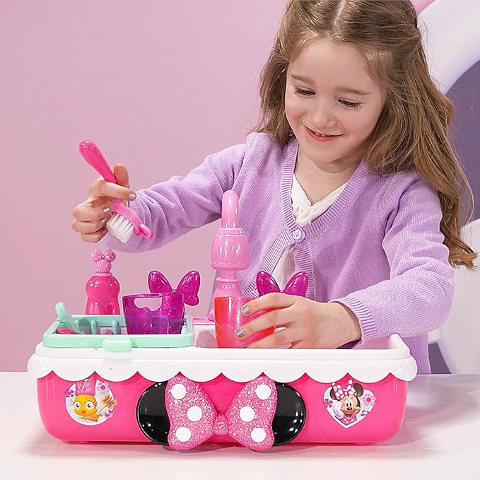 Minnie's Happy Helpers Magic Sink Set, Pretend Play Working Sink, Kids Toys for Ages 3 Up by Just Play