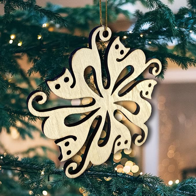 2024 Cats Snowflake Wooden Ornament - Whimsical Christmas Tree Decoration - Perfect Christmas Ideas for Cat Lovers