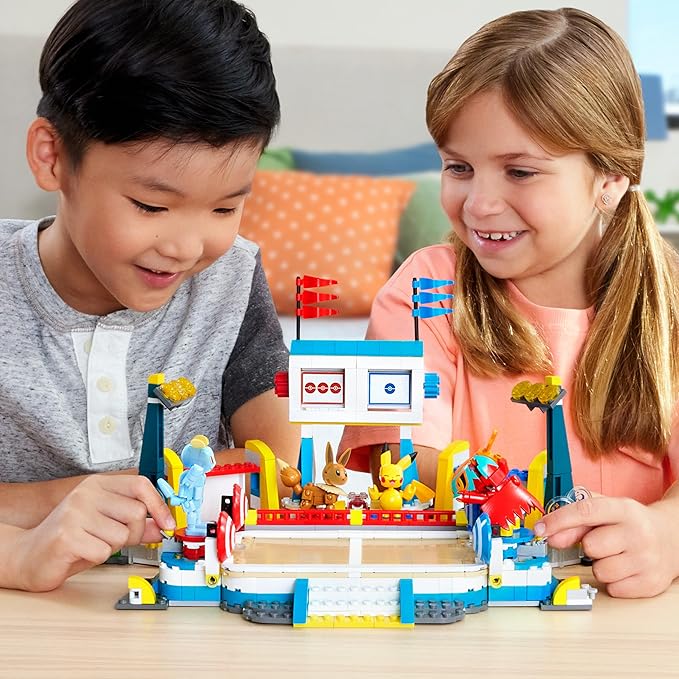 MEGA Pokémon Building Toys Set Training Stadium with 1101 Pieces, 5 Poseable Characters and Battle Play, for Kids