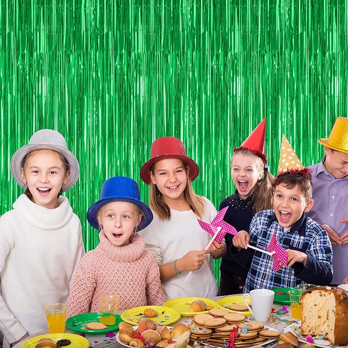 2 Pack Tinsel Backdrop, 3.28 FT x 7.05 FT Green Party Decorations, Metallic Football Backdrop Curtains Tinsel Curtains Streamer Backdrop, Party Supplies Wall Decor for Football Party Birthday