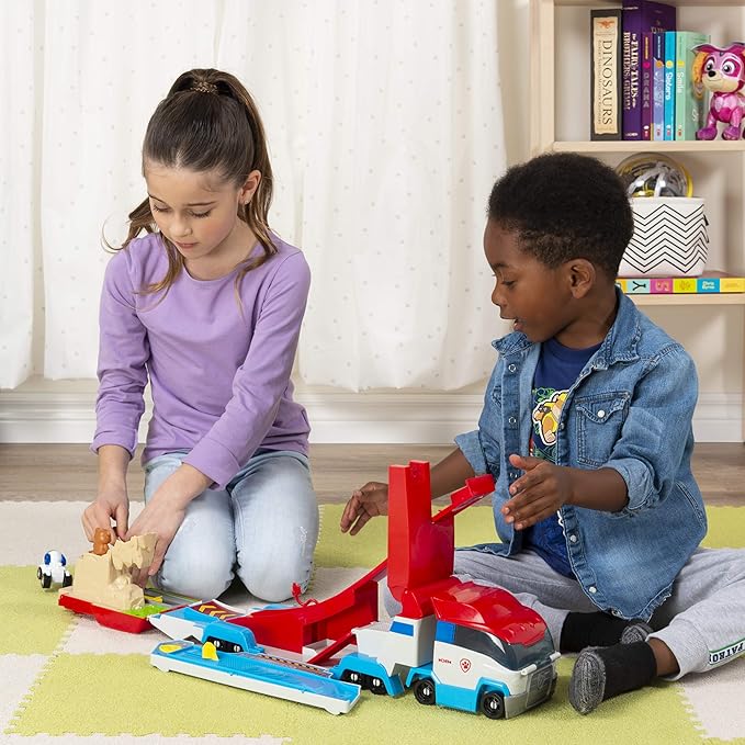 PAW Patrol, Launch’N Haul PAW Patroller, Transforming 2-in-1 Track Set for True Metal Die-Cast Vehicles, Kids Toys for Boys & Girls Ages 3 and Up